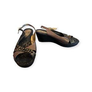 Dezario shoes wedges sandals metallic leopard pattern shoes Sz 38 US size 7.5